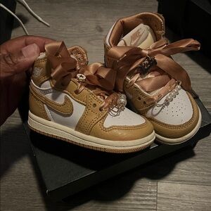 Nike Kids Brown and White Sneakers